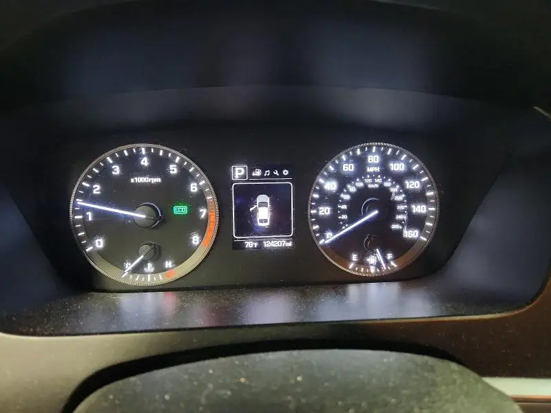 2016 HYUNDAI SONATA SE  