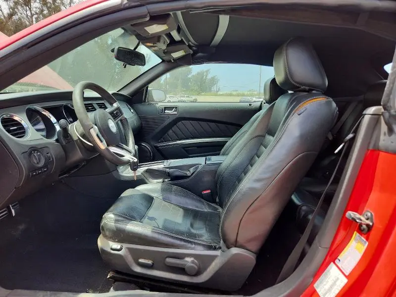 2010 FORD MUSTANG   