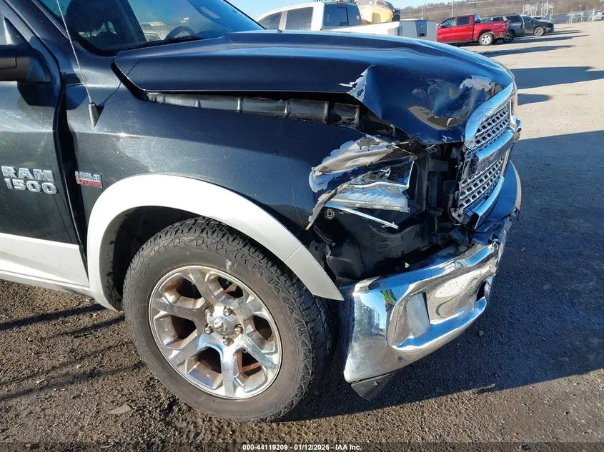 2016 RAM 1500 LARAMIE