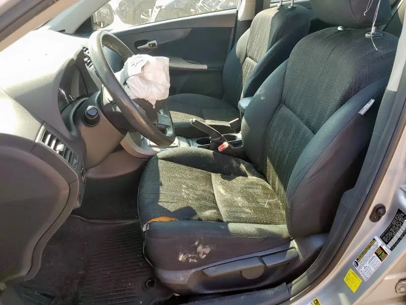 2011 TOYOTA COROLLA BASE  