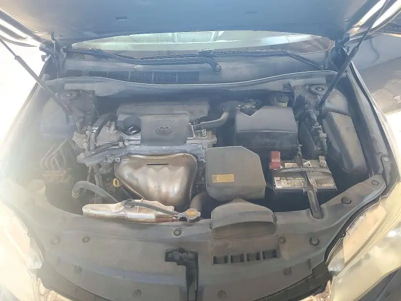 2015 TOYOTA CAMRY XLE  