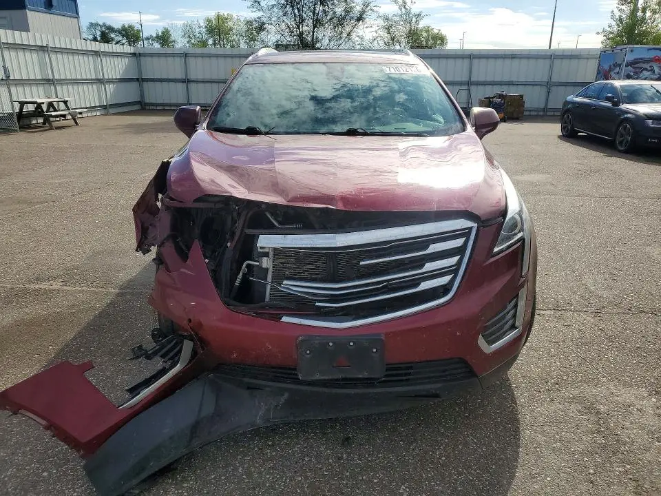 2017 CADILLAC XT5 LUXURY  