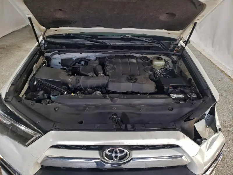 2019 TOYOTA 4RUNNER SR5/SR5 PREMIUM  