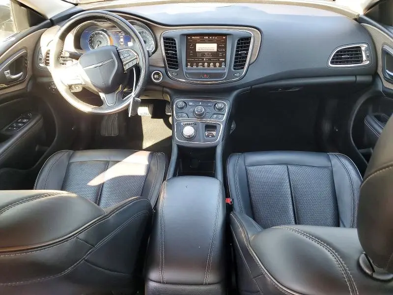 2015 CHRYSLER 200 C  