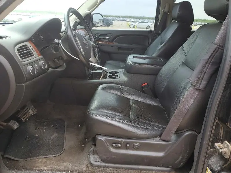 2012 GMC YUKON XL K1500 SLT  