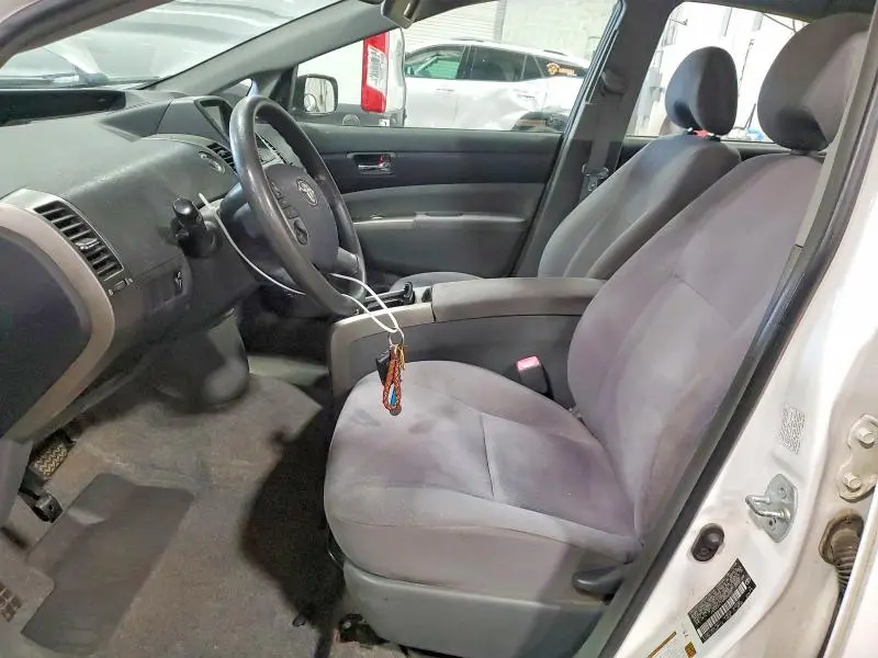 2012 TOYOTA PRIUS BASE  