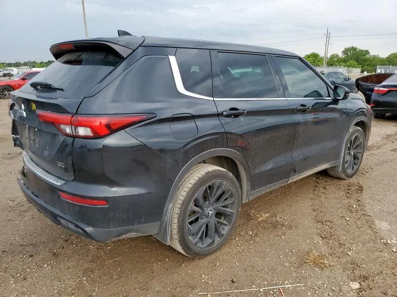 2023 MITSUBISHI OUTLANDER SE  