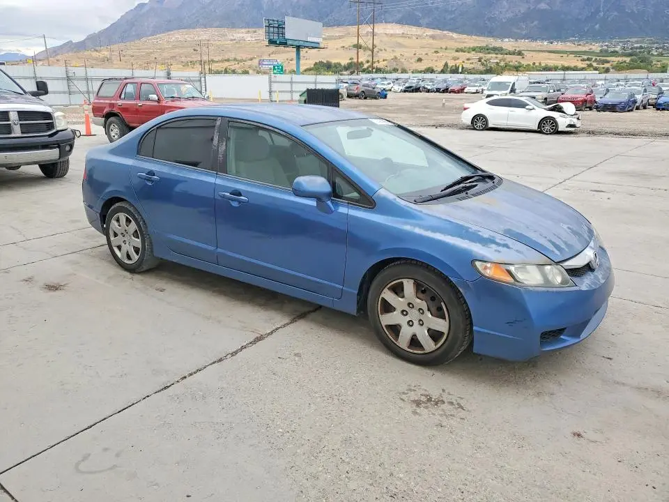 2011 HONDA CIVIC LX  