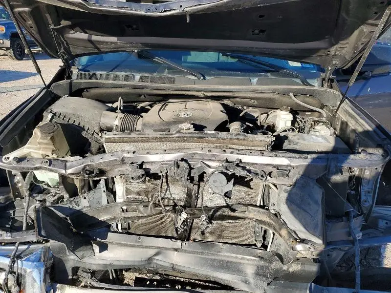 2021 TOYOTA TUNDRA CREWMAX SR5  