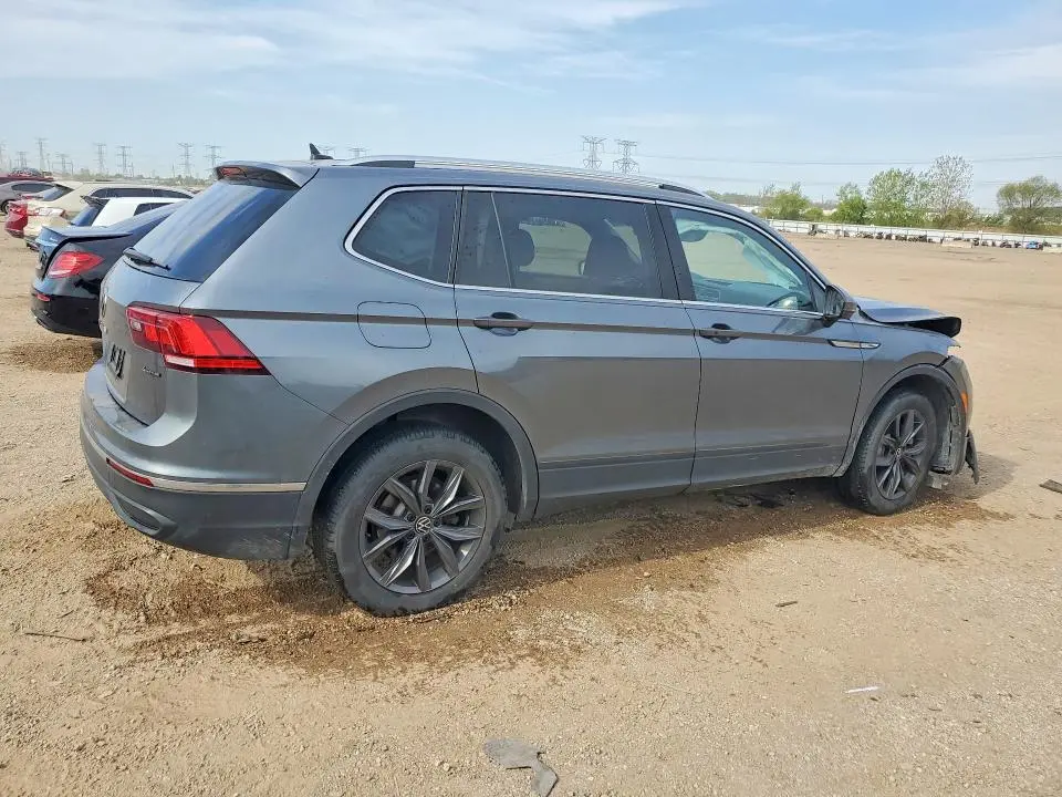 2023 VOLKSWAGEN TIGUAN SE  