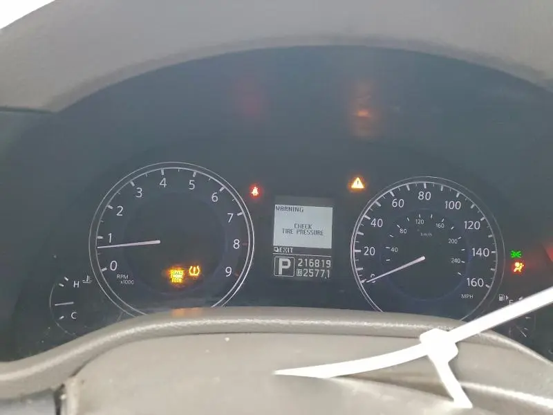 2013 INFINITI G37 BASE  