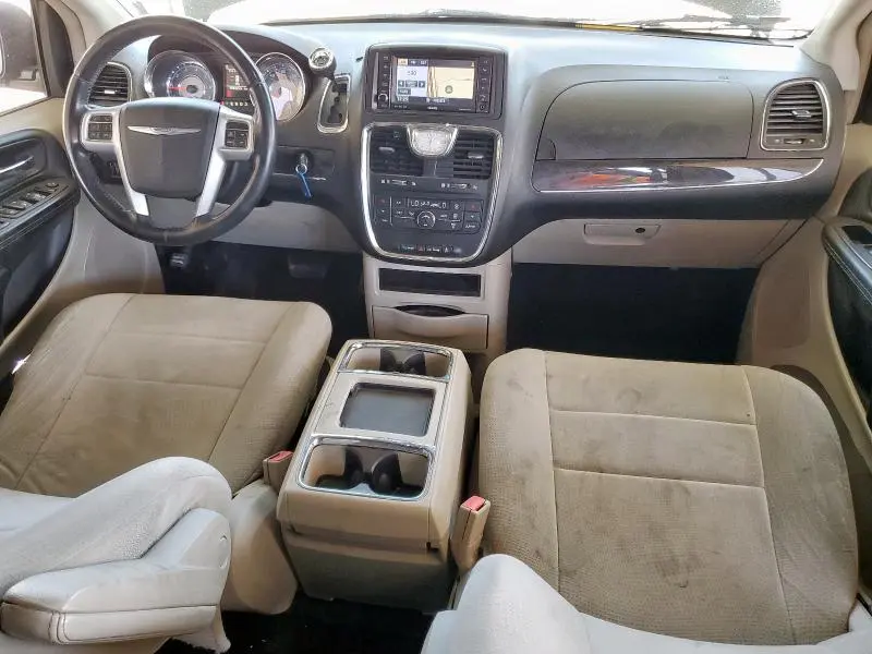 2013 CHRYSLER TOWN & COUNTRY TOURING  