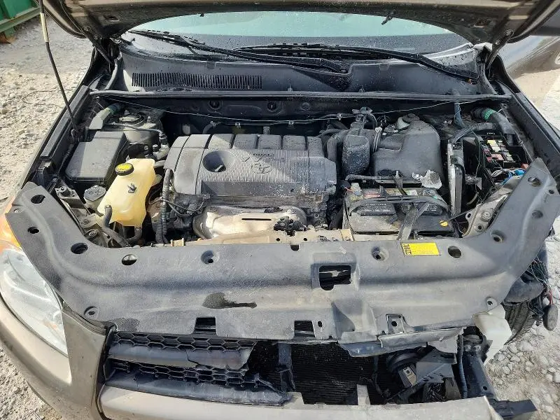 2011 TOYOTA RAV4 BASE  