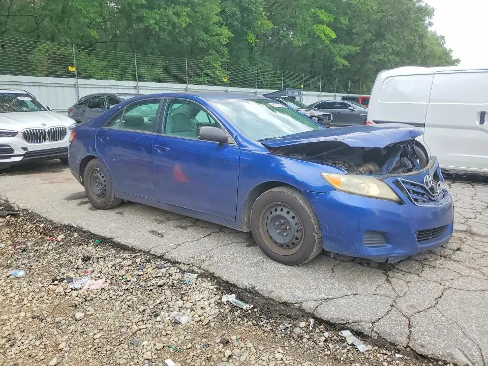 2010 TOYOTA CAMRY LE  