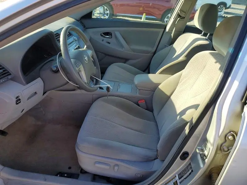 2010 TOYOTA CAMRY BASE  