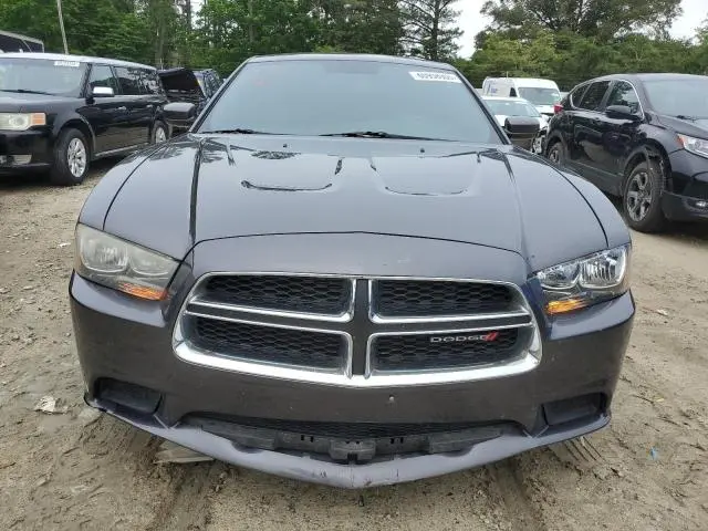 2013 DODGE CHARGER SE  