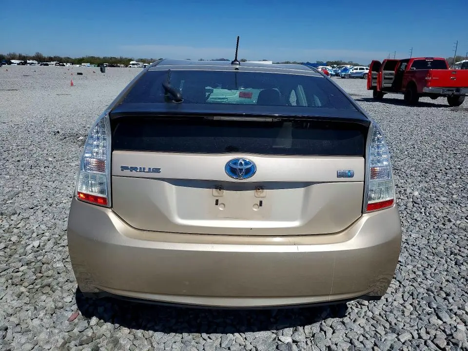 2010 TOYOTA PRIUS IV  