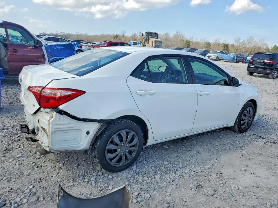 2019 TOYOTA COROLLA LE  