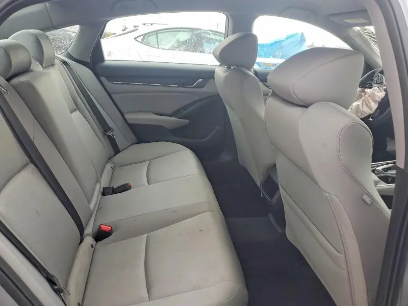 2018 HONDA ACCORD LX  