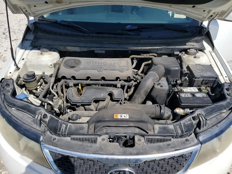2013 KIA FORTE LX  