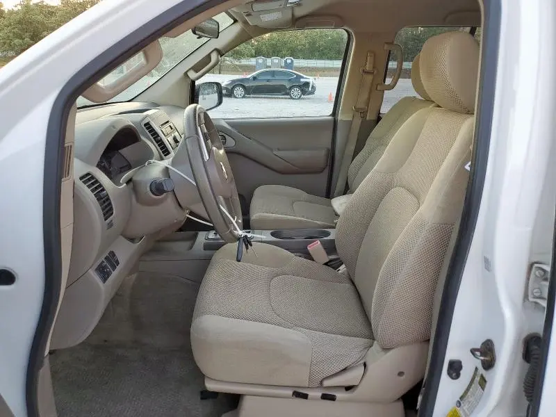 2012 NISSAN FRONTIER S  