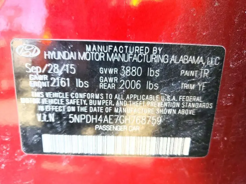 2016 HYUNDAI ELANTRA SE  