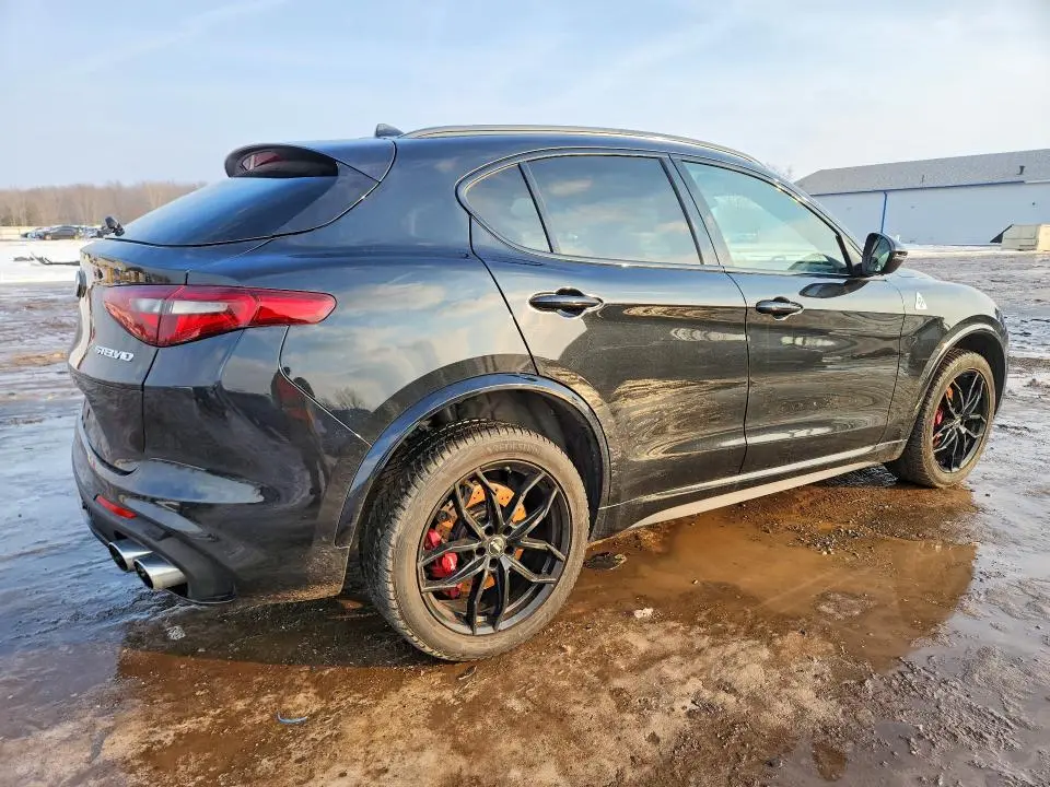 2023 ALFA ROMEO STELVIO QUADRIFOGLIO  