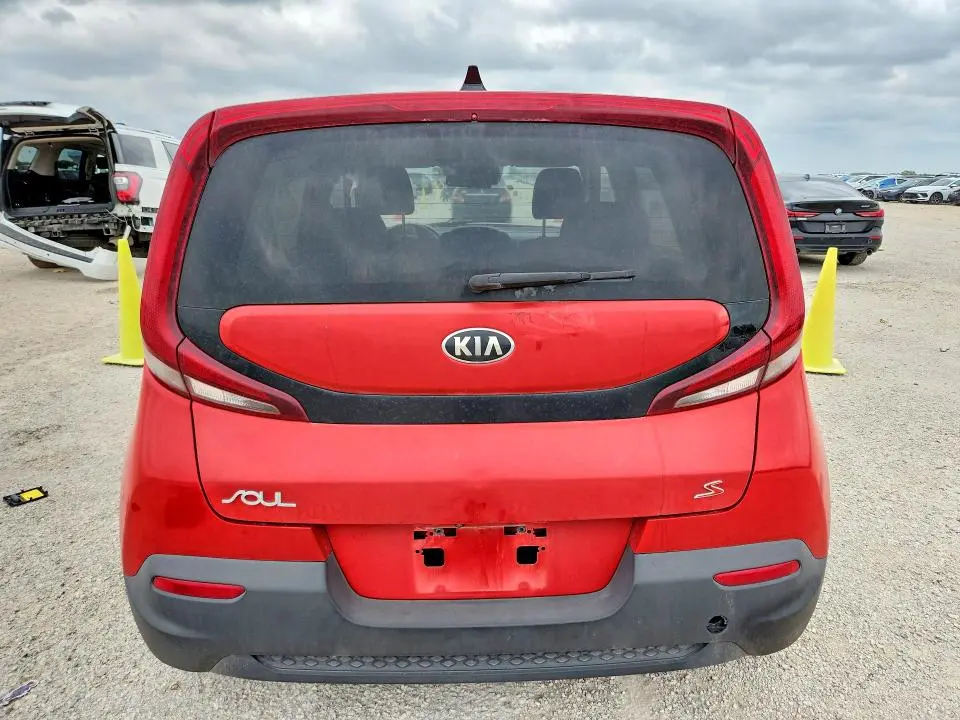 2021 KIA SOUL S  