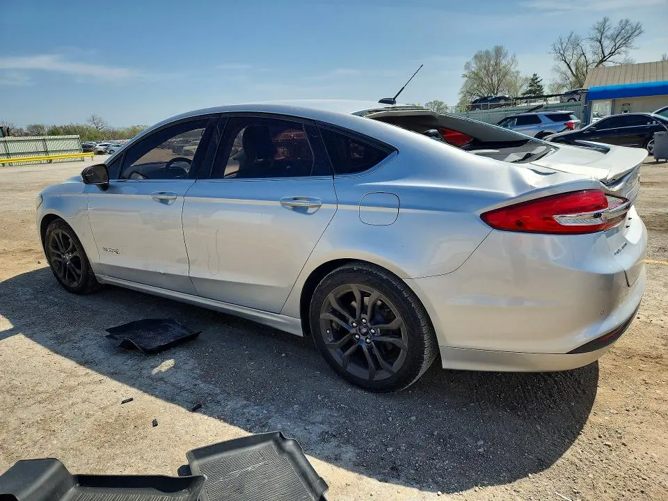 2018 FORD FUSION SE HYBRID  