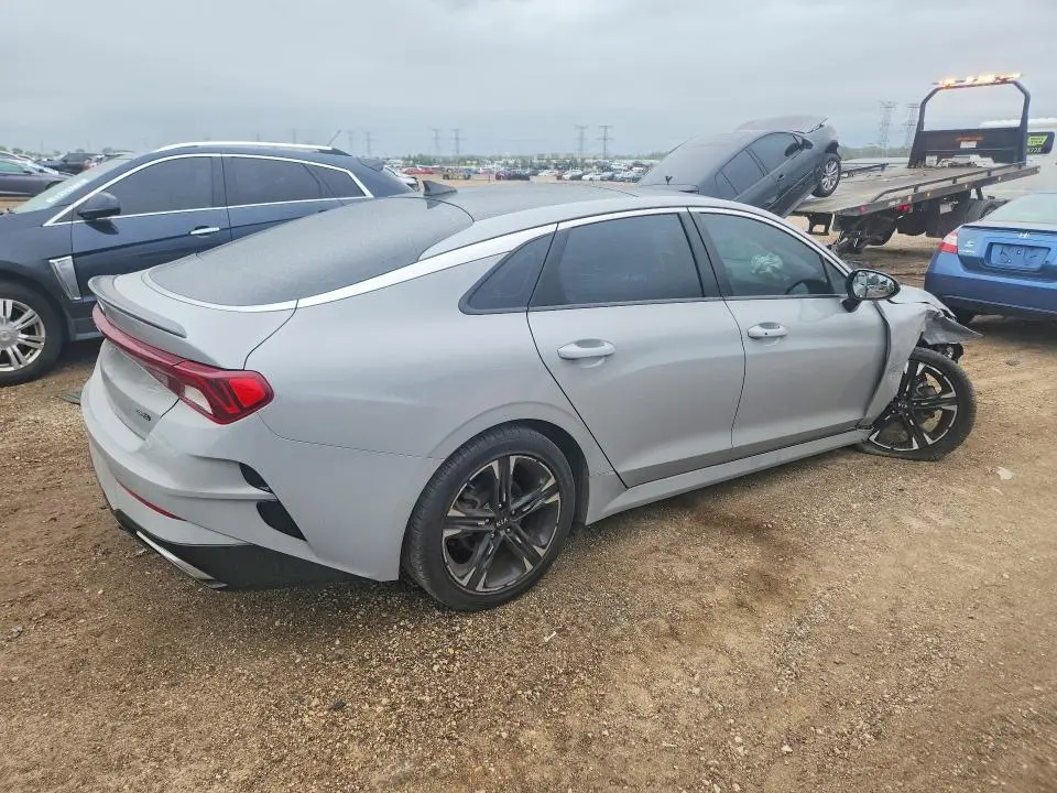 2021 KIA K5 GT LINE  
