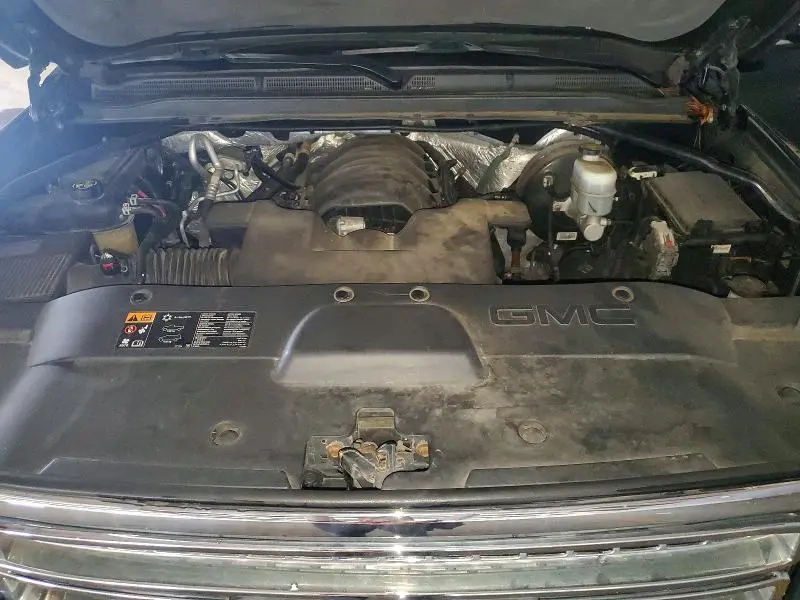 2015 GMC YUKON SLE  
