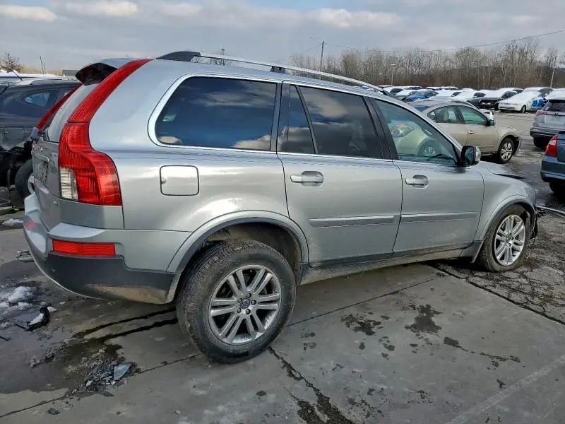 2011 VOLVO XC90 3.2  