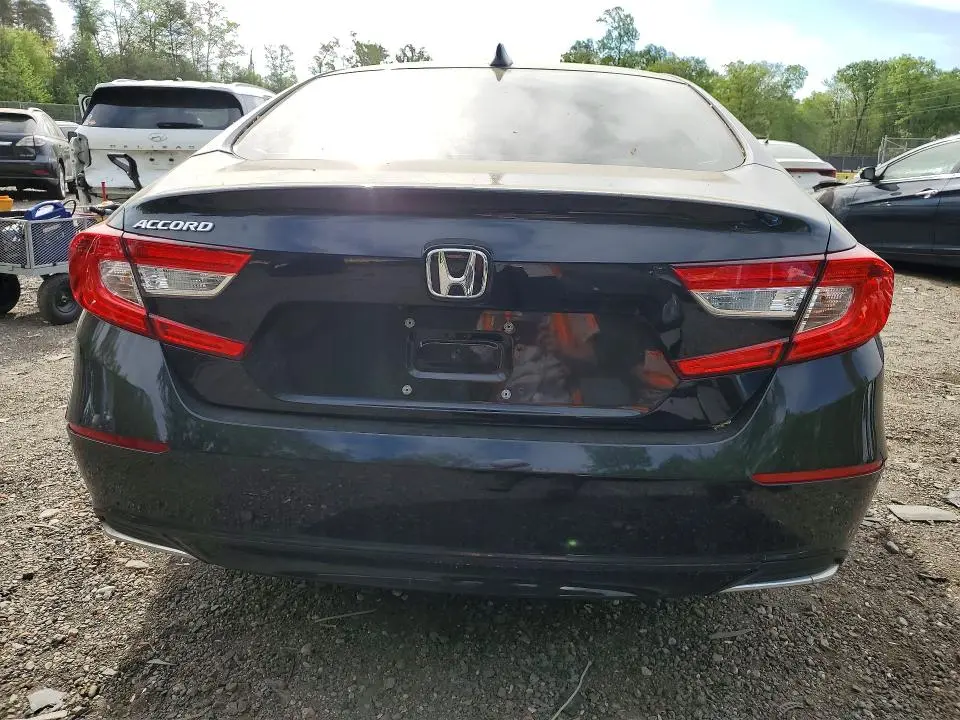 2020 HONDA ACCORD LX  