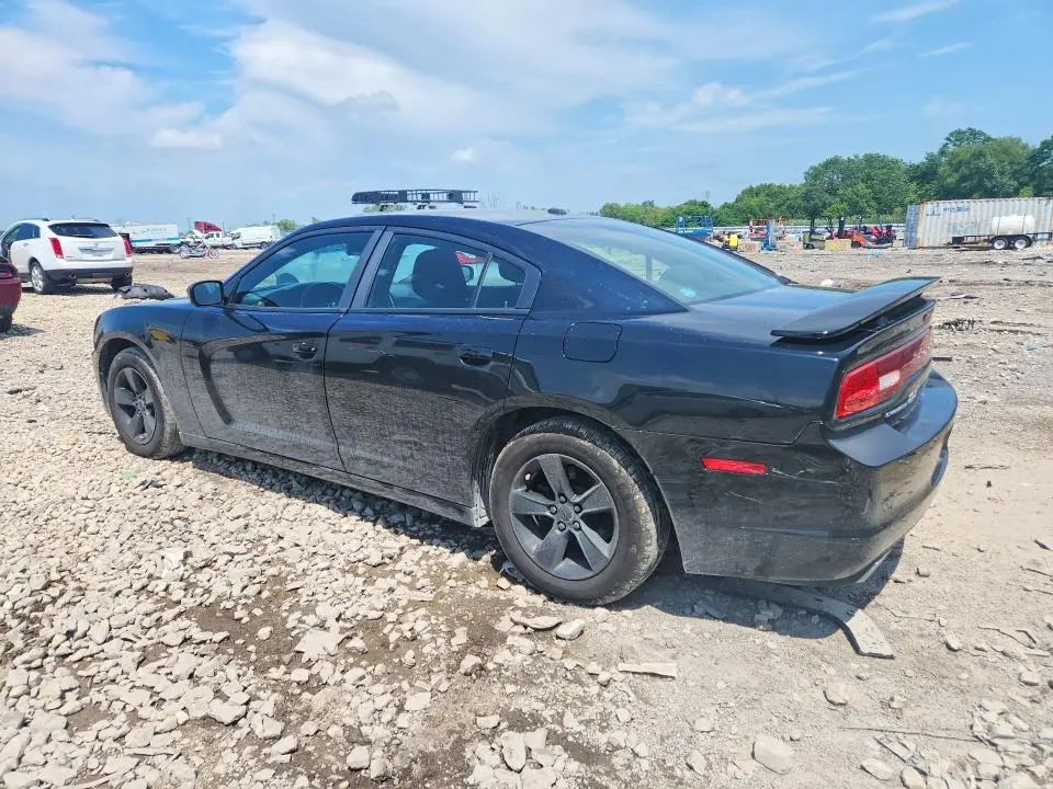 2012 DODGE CHARGER SE  