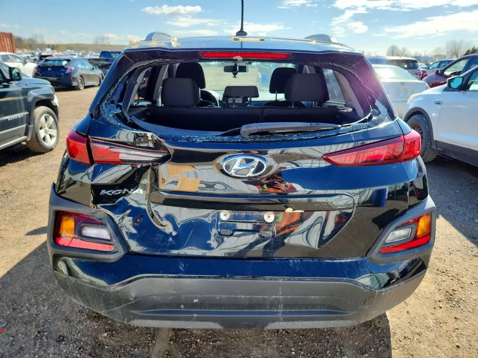 2020 HYUNDAI KONA SE  