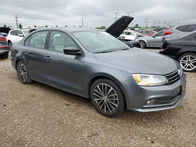 2016 VOLKSWAGEN JETTA SPORT  