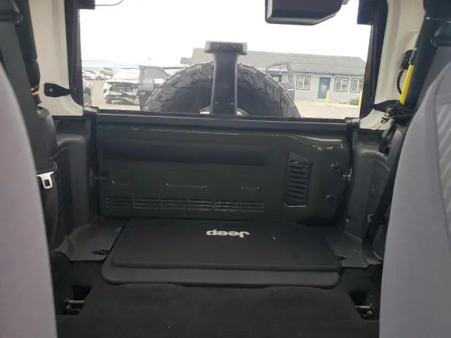 2015 JEEP WRANGLER SAHARA  