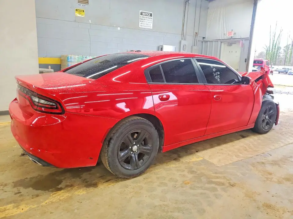 2019 DODGE CHARGER SXT  