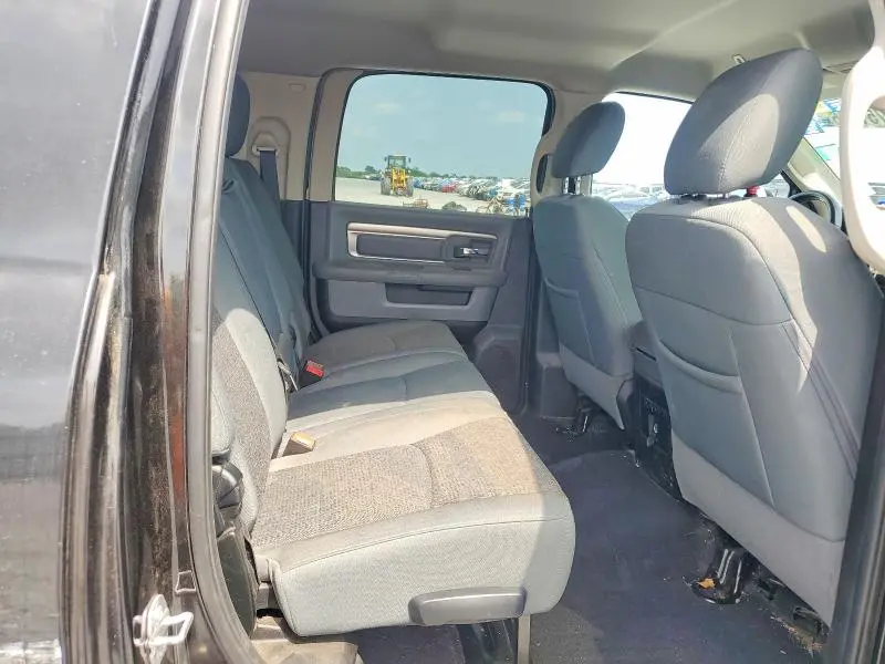 2018 RAM 2500 SLT  