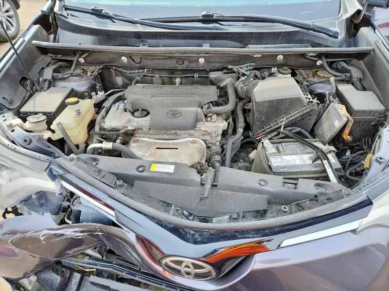 2017 TOYOTA RAV4 XLE  