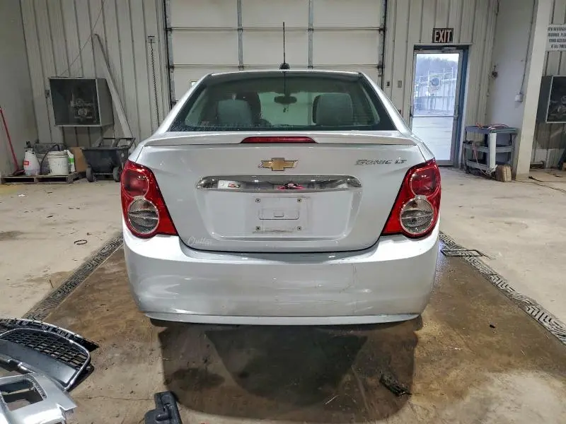 2015 CHEVROLET SONIC LT  