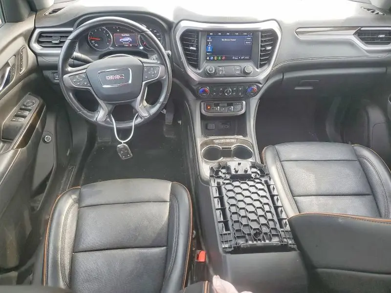 2021 GMC ACADIA AT4  