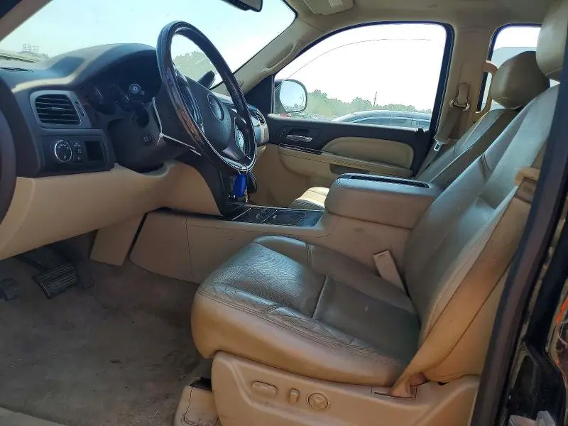 2013 GMC YUKON XL DENALI  