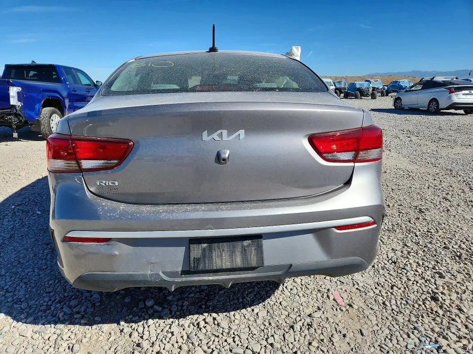 2023 KIA RIO S  