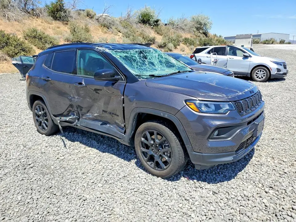 2023 JEEP COMPASS LATITUDE  