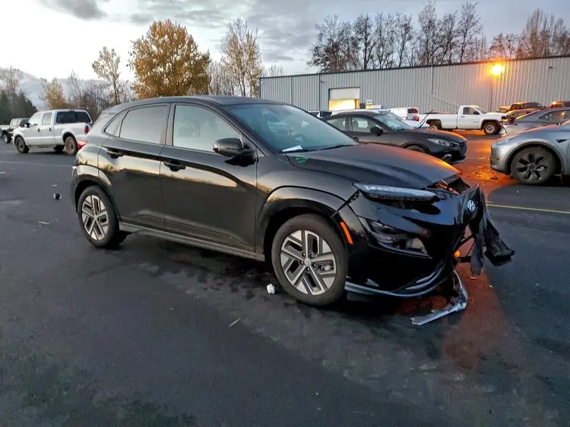 2023 HYUNDAI KONA ESSENTIAL  