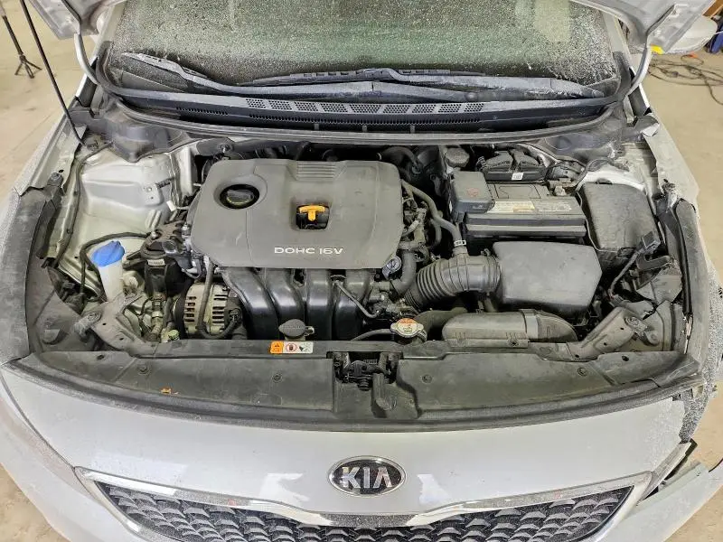 2017 KIA FORTE LX  