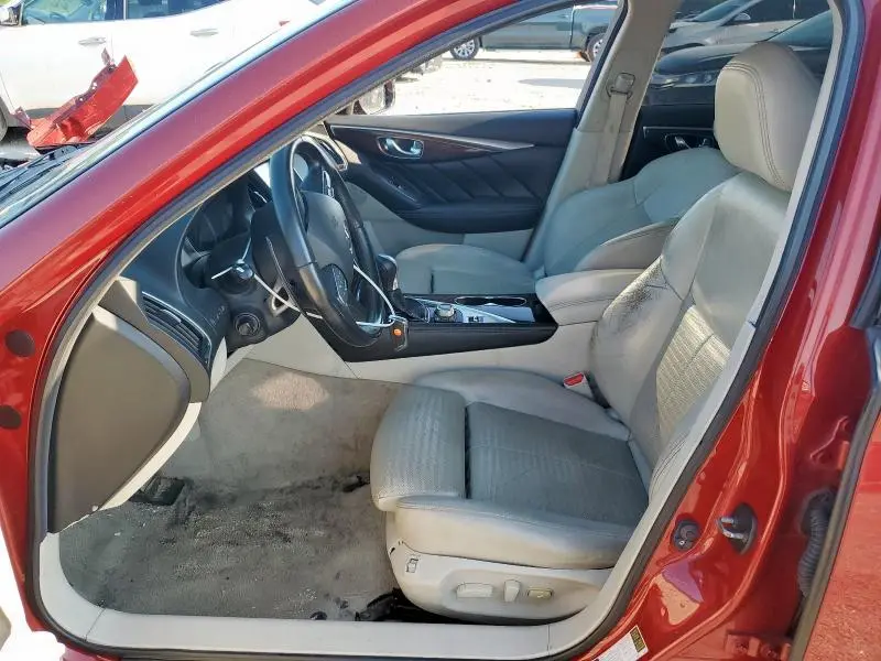 2015 INFINITI Q50 BASE