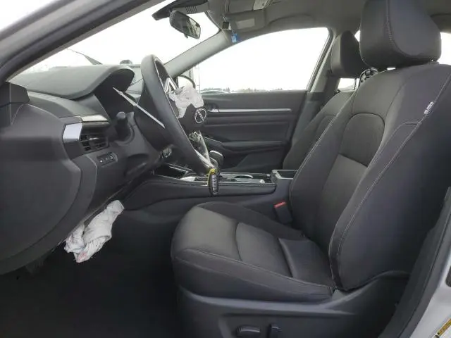 2023 NISSAN ALTIMA SV  