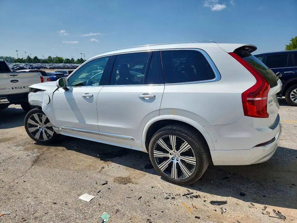 2022 VOLVO XC90 T8 RECHARGE INSCRIPTION  